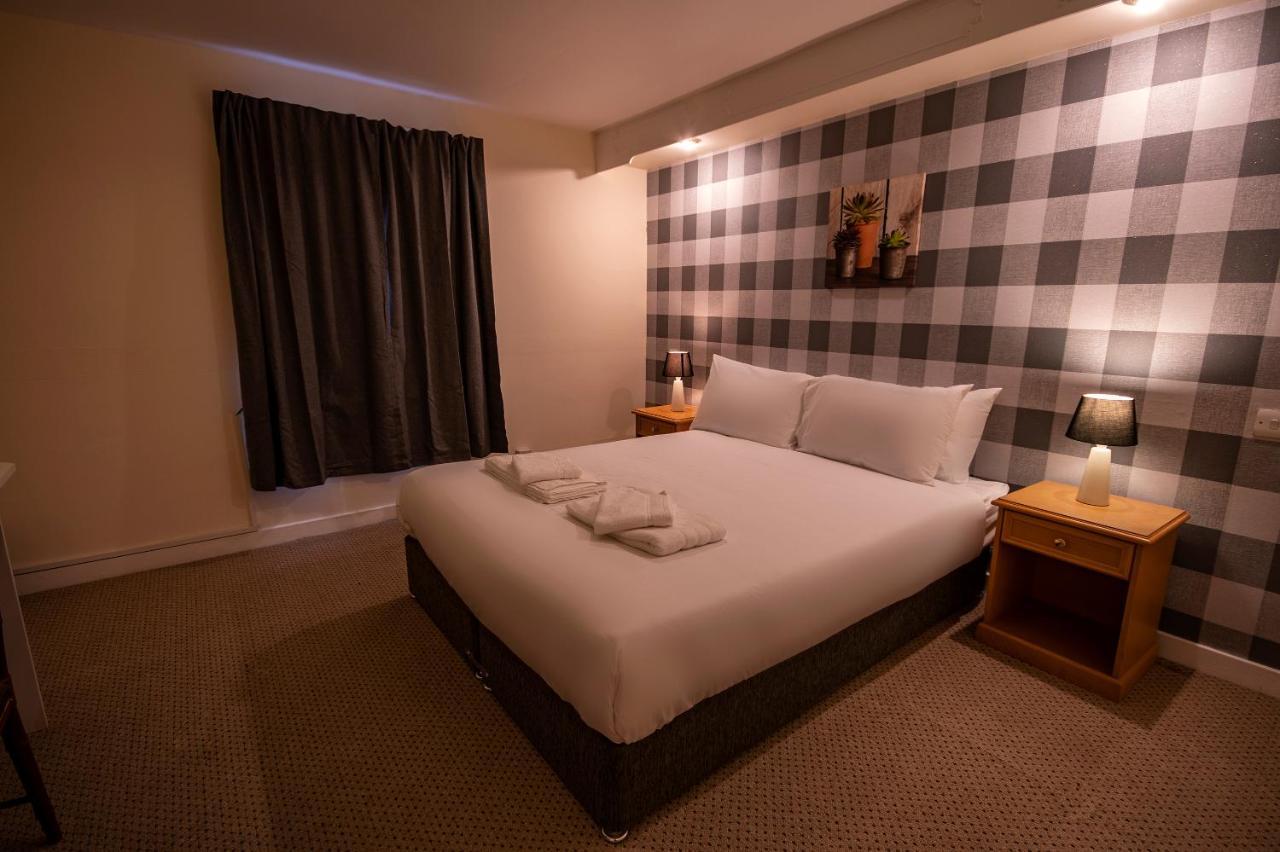 Douglas Arms Hotel Касъл Дъглас Екстериор снимка